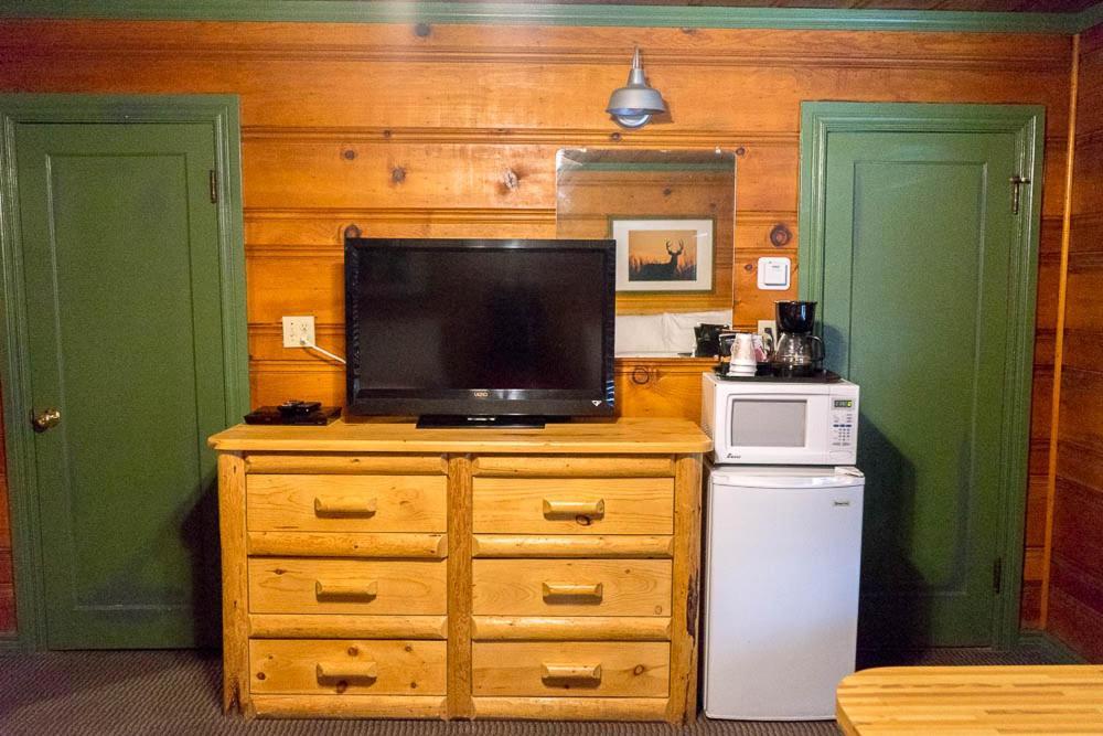 Shaver Lake Village Hotel Ngoại thất bức ảnh