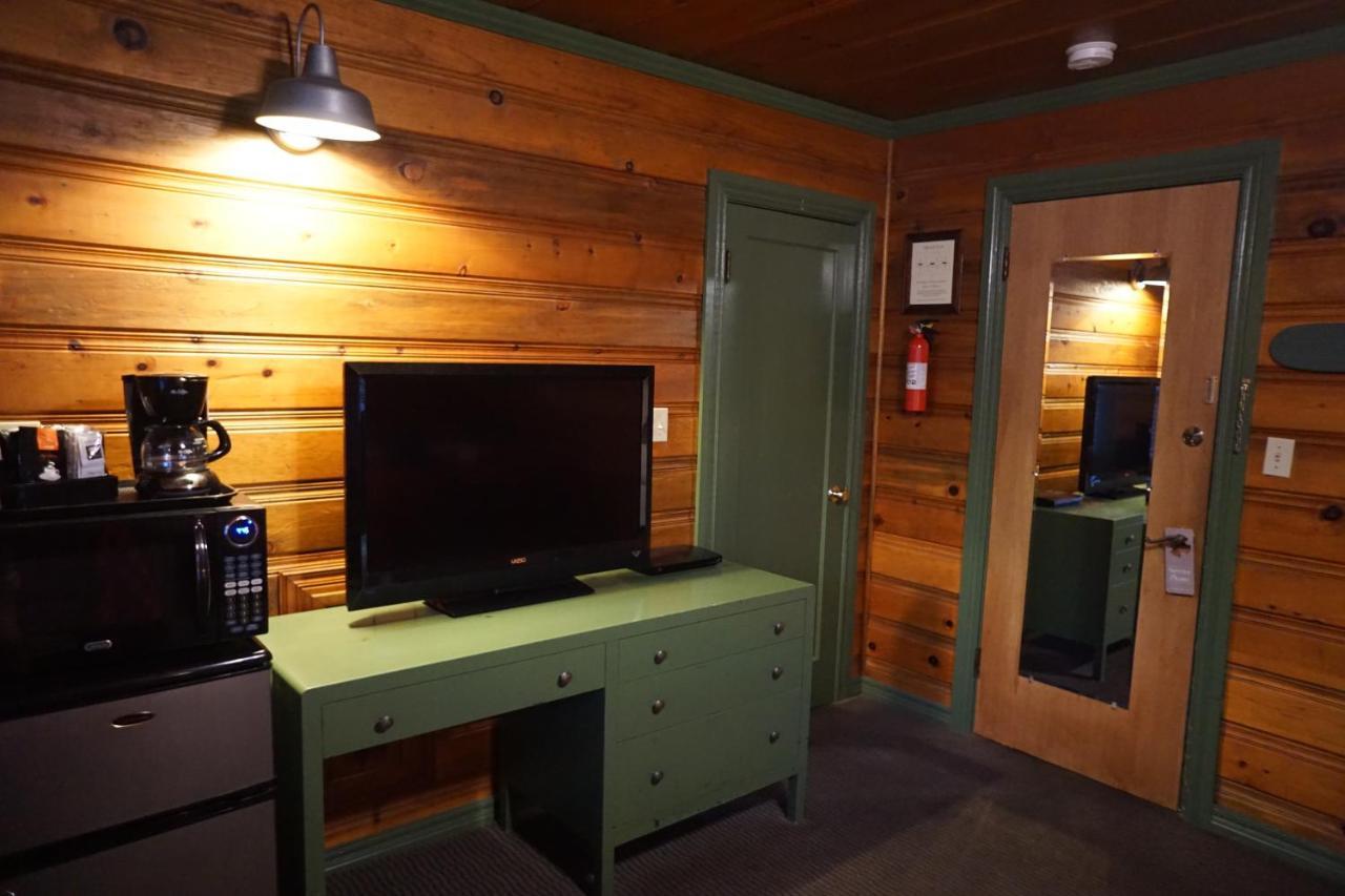 Shaver Lake Village Hotel Ngoại thất bức ảnh